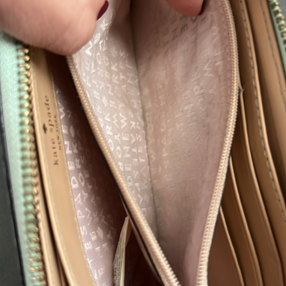 Kate spade wallet - Picture 10 of 15